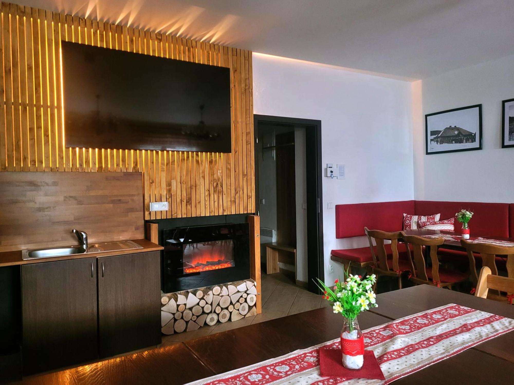 Apartmanovy Dum Pastak Loucna nad Desnou