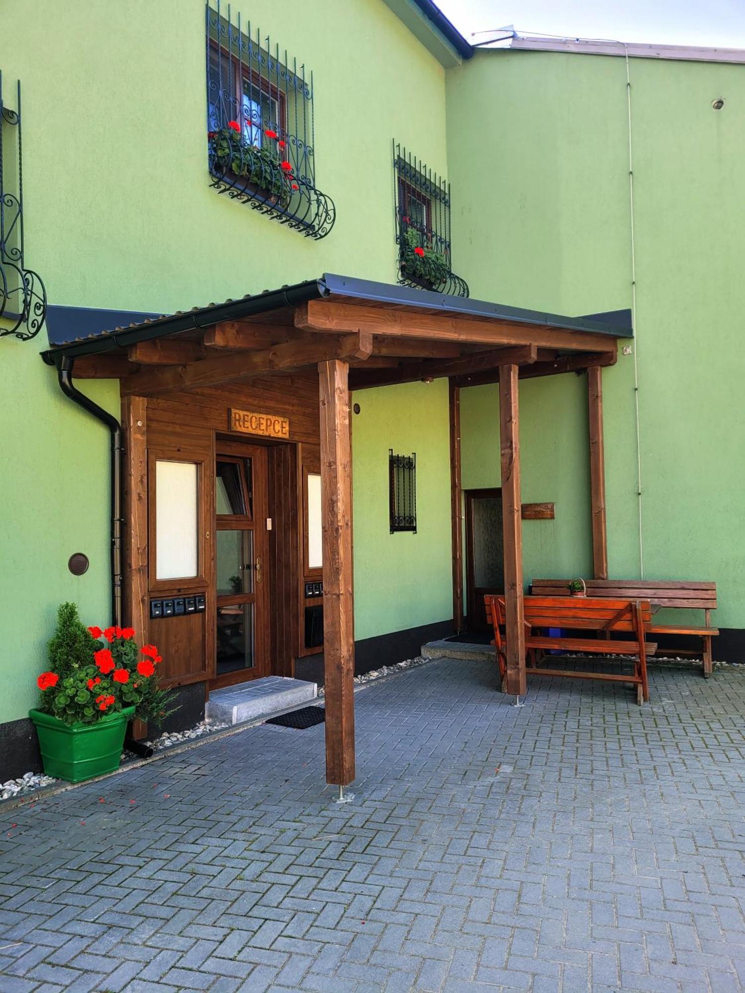 Apartmanovy Dum Pastak